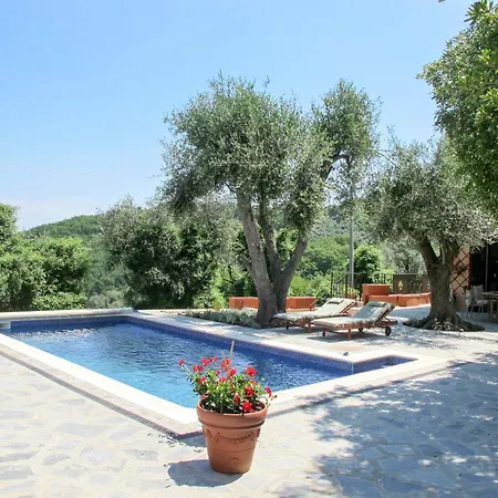 Holiday home Il Rifugio - Bcm110 By Interhome